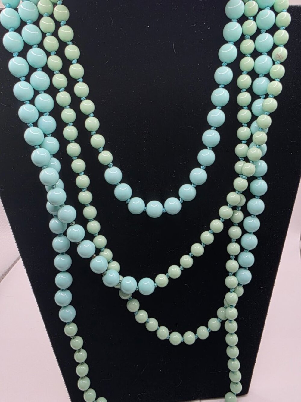 Premier Designs Sea Breeze Aqua Mint Long Beaded Necklace + Clip